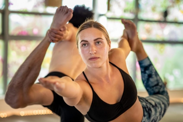 Hot Studio Yoga Photoshoot Mauro (44)